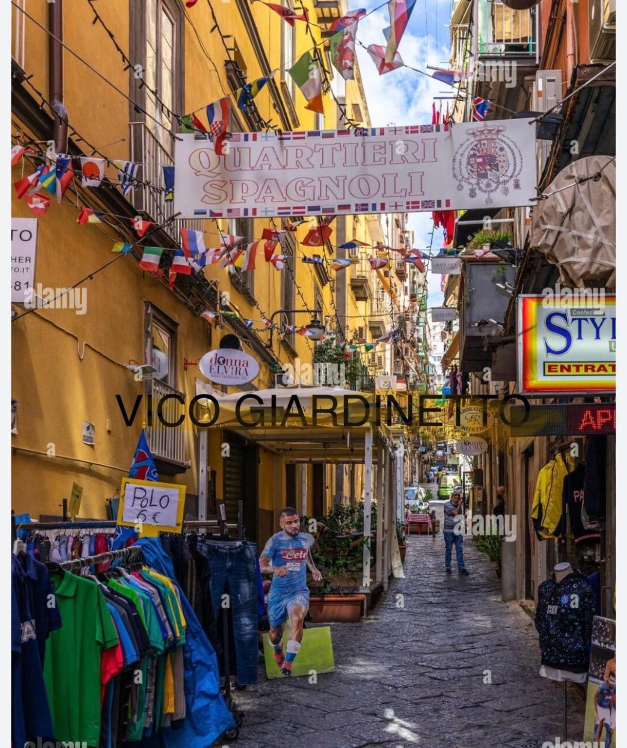 La Casa Di Sarah Aspetta Voi Nápoles Exterior foto