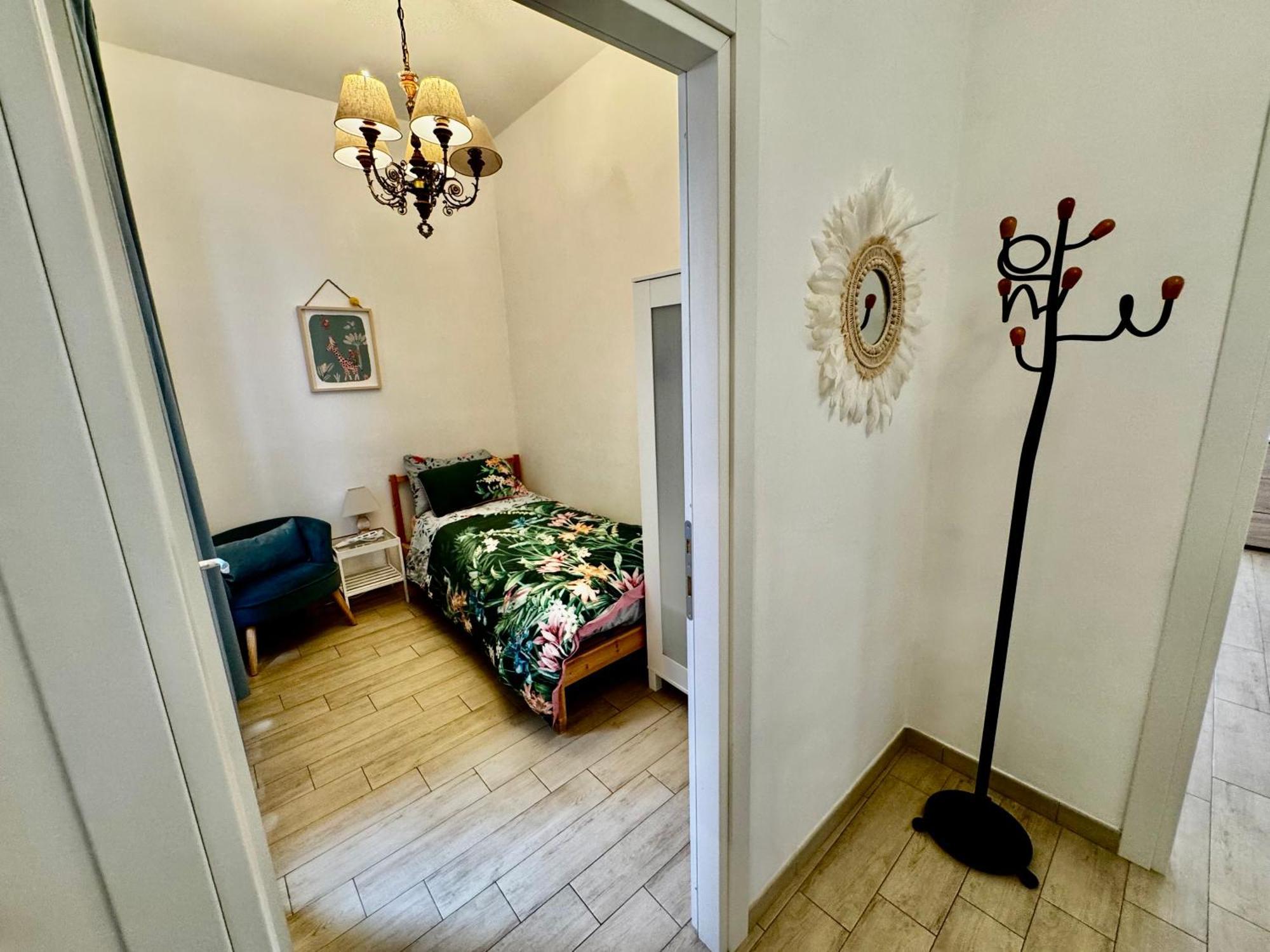 La Casa Di Sarah Aspetta Voi Nápoles Exterior foto